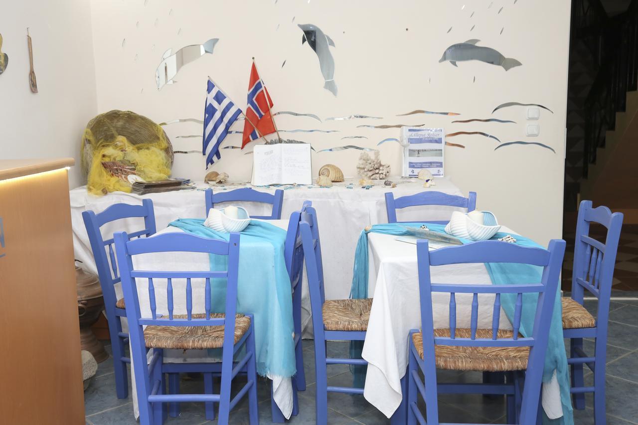 Coral Hotel Plomari 外观 照片